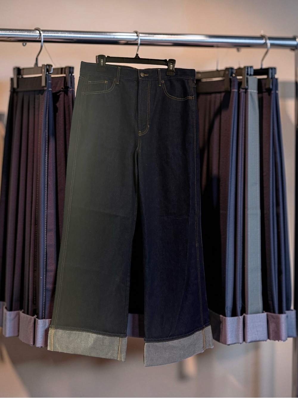 Veronica Beard Taylor Cuffed Wide Leg Jeans Dark Indigo NWT Size 32